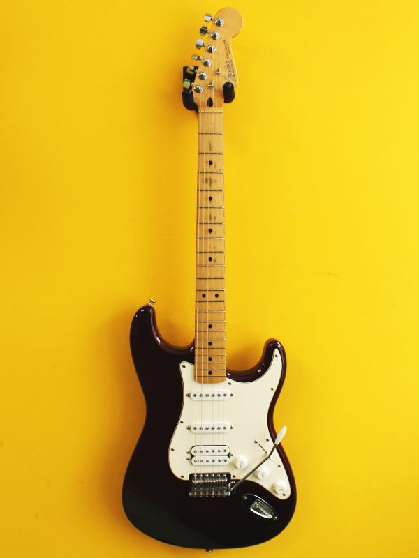 Fender Stratocaster Standard HSS